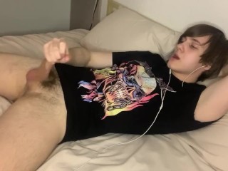 Jerking off on gay porn talking with my friend