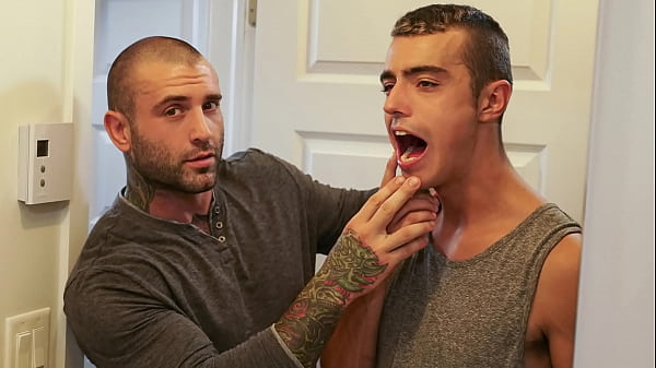 Stepfather Taking Full Advantage of His Stepson’s Situation – Dadperv